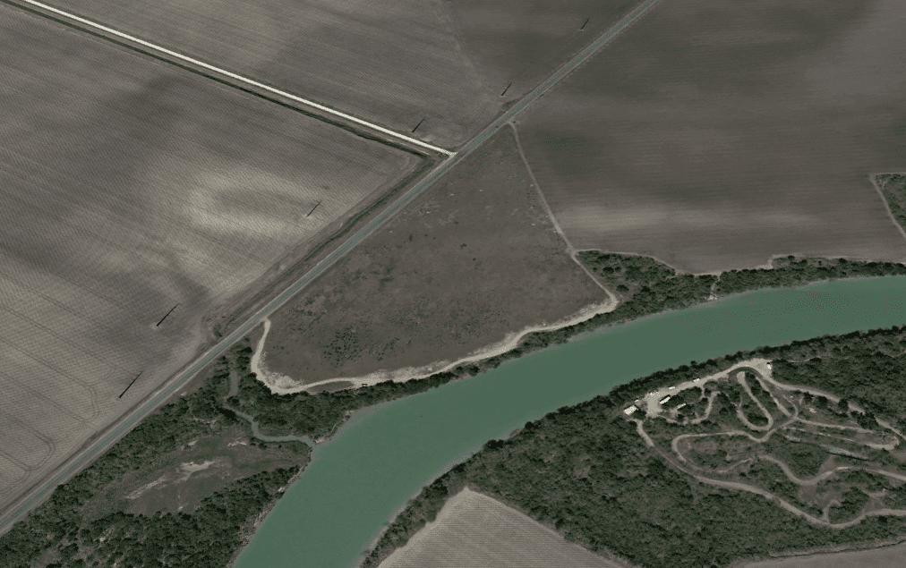 ARROYO COLORADO And FM 1420 SRC Land